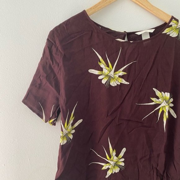 CLOSING SALE Maroon Floral H&M Top - Picture 5 of 7